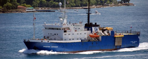Научное судно Академик Немчинов в Мраморном море